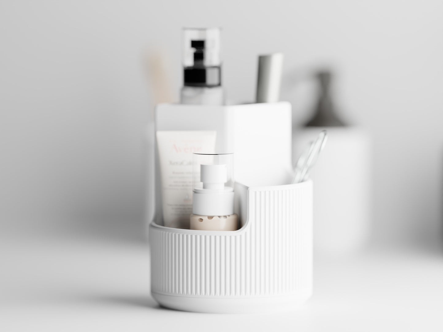 The Small Elegant Oval Organizer for Bathrooms