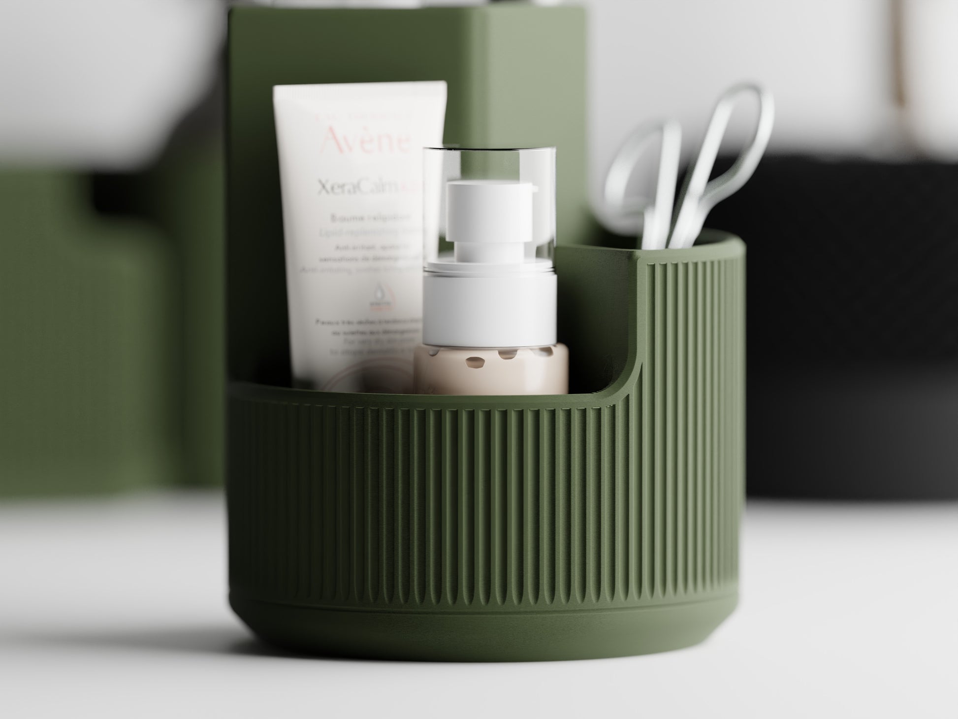 The Small Elegant Oval Organizer for Bathrooms
